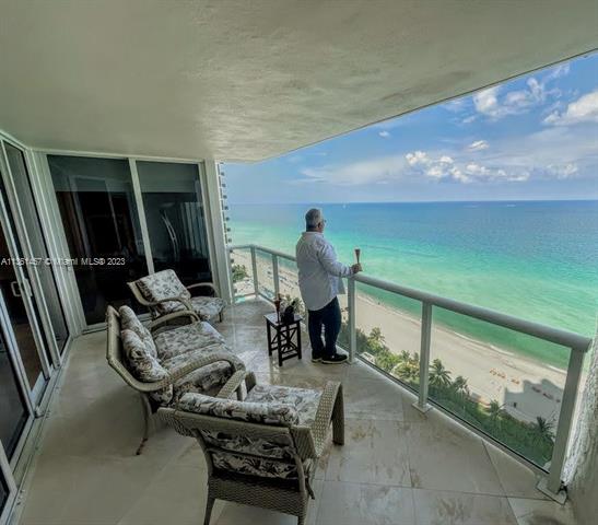 OCEAN TWO 19111,Collins Ave Sunny Isles Beach 74942